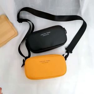 Tas Slempang Kulit Wanita & Dompet HP Kekinian