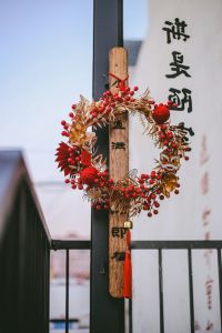 Vòng hoa đào đông đỏ Vòng hoa đào tết treo cửa trang trí đêm tân hôn Ngày tết may mắn tài lộc-TẶNG ĐÈN QT978