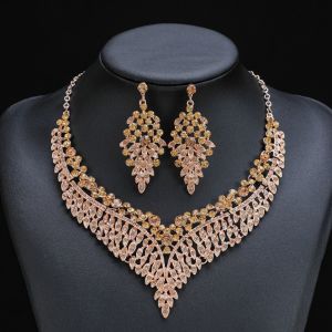 Fashion 2Pcs Crystal Necklace Earrings SetGeometric Leaf Rhinestone Choker Jewelry SetVacation Sweet Alloy Earring Necklace Gift For Women