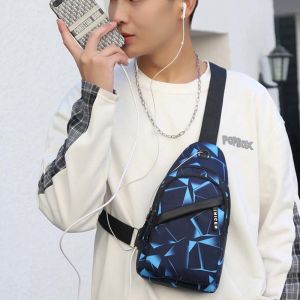 กระเป๋าสะพายผช กระเป๋าคาดอก กระเป๋าผู้ชาย กระเป๋าผ้าเก๋ๆ แฟชั่น/ฮอตฮิต แมทช์ง่าย น้ำหนักเบา ความจุใหญ่ รุ่นใหม่