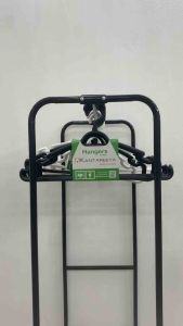 KANTAREEYA ไม้แขวนเสื้อพลาสติก รุ่น KT-HG01 สีดํา (3แพ็ค/18ชิ้น)