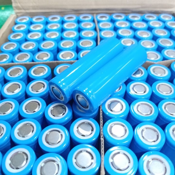 SZAJOR 18650 Batteria agli ioni di Litio 7.4V 1200mAh Batteria Ricaricabile Batteria RC per modellismo Auto Aereo Robot Giocattolo con Spina SM a 3 Pin