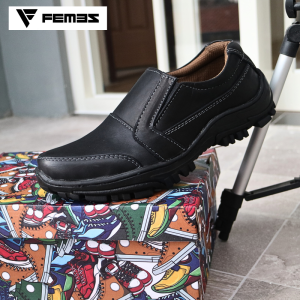 0riginal FEMEZ 03 Sepatu Kerja Pria Slip On Slop Kerja Sekolah Full Hitam KULIT ASELI