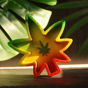 ที่เขี่ยบุหรี่เรซิ่นใบที่มีสีสันซิการ์ที่ใส่กุญแจโต๊ะจัดเก็บออแกไนเซอร์ตกแต่งบ้านย้อนยุคบาร์อุปกรณ์สูบบุหรี่ในร่ม/กลางแจ้ง