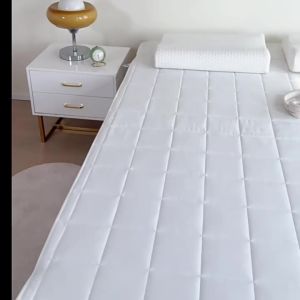 100% Cotton Mattress Protector  Quilted Breathable Pad  Super Soft Safe Cover Single Super Single Queen King