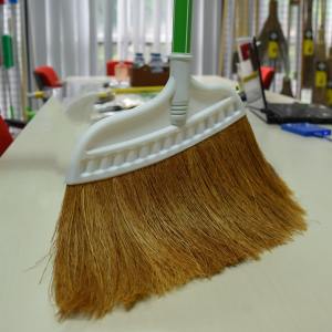 Sapu dari sabut kelapaClean Matic - Coco Angle Broom