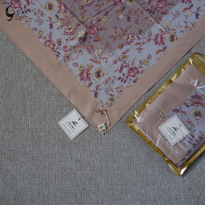 AZARA MOTIF HIJAB SEGI EMPAT POUCH