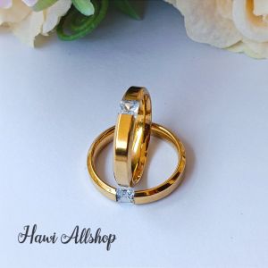Cincin Titanium Permata Pria Wanita Gold Lapis Emas Anti Karat