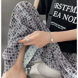 Cocoepps đặc biệt xếp li Lụa băng quần ống rộng quần nữ mỏng mùa hè eo cao lau dọc quần giản dị màu hồng mát mẻ