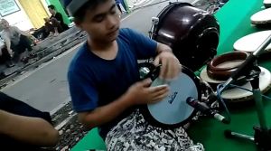 Darbuka Mika 9 Inc Fulset: Alat Musik Berkualitas Tinggi untuk Pemula