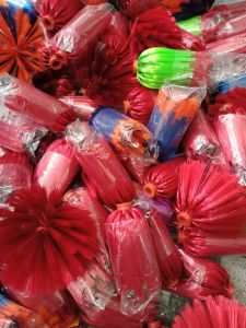 Đầu bông chổi quét mạng nhện vệ sinh trần nhà phủi bụi trên cao lắp ráp được cán trenứa gỗ sắt thép có sẵn trong gia đình