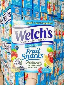 Em tách lẻ nữa 45 gói và 90 gói Kẹo Dẻo Trái Cây Welchs Fruit Snacks hương trái cây của MỸ