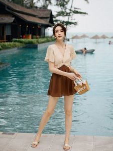 【READYSTOCK】 One piece swim suit women beach outfit swim wear hot spring wear 保守泳装女 遮肉泳装 显瘦泳装 泳装女 韩系泳装 泡温泉 微胖泳装 泳装 高个子泳装