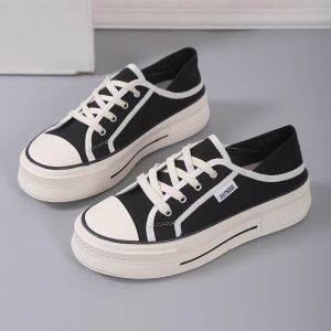 Large size womens shoes 35-40 wide fat feet thin canvas shoes womens non-slip black and white skate shoes