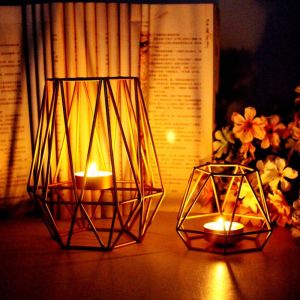MUKANG Minimalist Candle Holder Wrought Iron Creative Craft Candelabra Nordic Style Delicate Aromatherapy Candle Stand Valentines Day