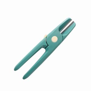 LINUAI Ergonomic Handle Chestnut Sheller Non-slip Stainless Steel Chestnut Clip Practical Multifunctional Chestnut Cracker Kitchen Gadgets