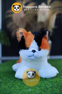 Boneka kucing cantik Lying cat Esmeralda XL SNI