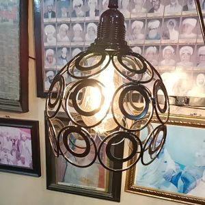 Lampu gantung hias caffe pelaminan outdoor cristal dan mercon murah (Lum termasuk lampu LED)
