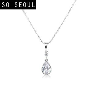 SO SEOUL Lic Crown Dangle Teardrop Diamond Simulant Cubic Zirconia Pendant Chain Necklace