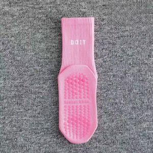Middle Tube Yoga Socks Women Socks Silicone Dot Socks Bottom Anti Slip Sweat Absorbing Odor Proof Breathable Yoga Pilates Sports Fitness Socks