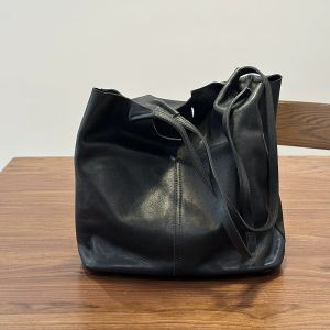 BeeGreen Women Spacious Shoulder Bag Genuine Leather Underarm Bag Simple Vintage Tote Bag with Detachable Inner Bag