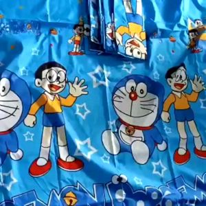 Sprai karakter doraemon / sprei home made