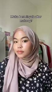 Powder Immorle Flower Extract Nourishing 24H Semburan Penetap untuk Kulit Berminyak