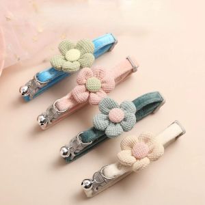 AINACHU Fashion Flower Shape Cat Supplies Adjustable Universal For Pets Pet Accessories Necklaces Pet Collar Pendants