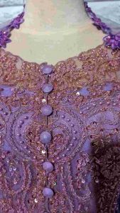 Set Kebaya Pesta Lilac: Longtorso & Rok dan Selendang