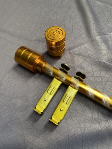 Set Rolet Gorden Modern Poliester Warna Kuning Emas