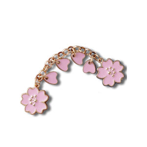 Jibbitz Charm หัวเข็มขัดโลหะสีชมพู Cherry Blossom Hole อุปกรณ์เสริมรองเท้าแฟชั่น จิ๊บบิท ตัวติดรองเท้า
