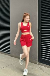 Bộ Thể Thao [D02] Màu Xanh Coban -  Bộ Đùi Thể Thao Túi Áo Bra Rúm Ngực Chất Liệu Co Giãn Thoáng Mát Thích Hợp Đi Tập Gym Yoga Đi Biển