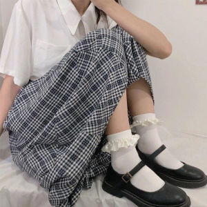 (🧦สปอตสินค้า)ถุงเท้าแฟชั่นสตรีสไตล์ญี่ปุ่น ถุงเท้าโรงเรียนสไตล์โลลิต้า สีทึบ มีโบว์ สวมใส่สบาย