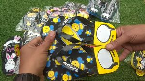 SANDAL SENDAL JEPIT ANAK CEWE COWO LAKI PEREMPUAN KARAKTER LEBAH BEE BY MIMOY INDONESIA TERBARU FLIP FLOP JEPIT USIA 2 3 4 5 6 7 8 9 10 TAHUN SIZE UKURAN 21 22 23 24 25 26 27 28 29 30 31 32 33 34 35 KARTUN MURAH LUCU