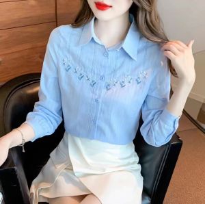 Korean style lapel fashion loose  temperament embroidery long-sleeved top（Tips: The size is a bit small it is recommended to take a larger size.）