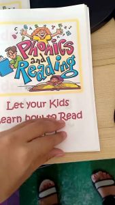 Phonics and Reading Level 1 68 Pages BOOKLET)