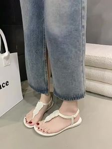 2026 New WomenS Summer Outdoor Leaf Flat Beach Sandals