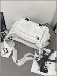 กระเป๋าสะพายข้าง เรียบง่าย ความจุขนาดใหญ่ นิยาย การทำงาน แฟชั่นบล็อกเกอร์ การใช้ในชีวิตประจำวัน