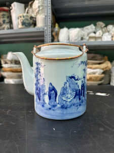 Ấm tích pha trà xanh men trắng xanh Trúc Lâm thất hiền - 15lit