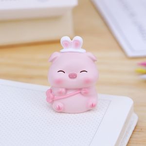 Mô Hình Heo Mini Nhỏ Nhắn Xinh Xắn Siêu Cute Trang Trí Bàn Làm Việc Trên Xe Máy Taplo Ô Tô