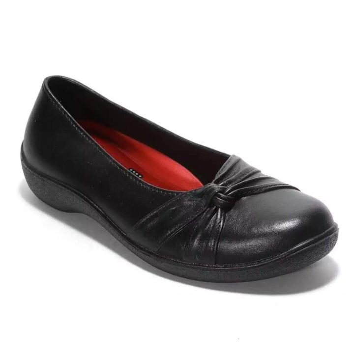 World balance deals flat shoes