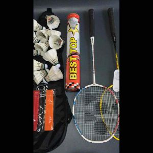 Raket Badminton Bulu Tangkis Paket Komplit Lengkap Dan Satuan Murah