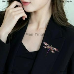 [COD] Man YingLie Exquisite Rhinestone Dragonfly Brooches Elegant Colorful Insect Pins Fashion Party Backpack Decoration Clothes Accessories Gift