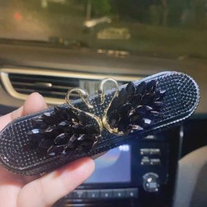 Bảng Gắn Số Điện Thoại Trên Taplo Ô Tô Đính Đá Cao Cấp – Mix Thiên Nga Sang Trọng