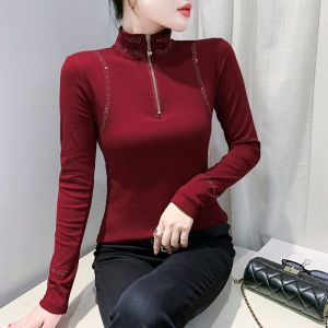 YIMEI เสื้อผ้าฝ้ายคอเสื้อซิปส่วนตัว2024ฤดูใบไม้ร่วง/ฤดูหนาวแฟชั่นใหม่เสื้อยืดสีแดงสไตล์เพชรร้อนแรงเข้ารูปพอดีเสื้อเชิ้ตตัวเล็กฐานยืดหยุ่นขนาดใหญ่สำหรับผู้หญิง