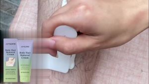 Jaysuing Body Hair Removal Cream Gentle Hair Removal Cleansing Soothing Skin Moisturizing Silky Convenient Care Hair Removal