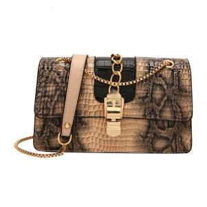 Versatile Stone Patterned Handbag Small and Trendy Shoulder Bag for Casual Outings and Social Party