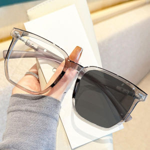 New 3 In 1 Photochromic Reading Glasses Fashionable Anti Radiation Farsighted Eyewear for Men Women Eyeglasses with Glasses Case and Glasses Cloth