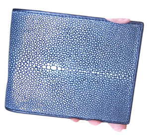 Classic Polished Stingray Bi-Fold Wallet