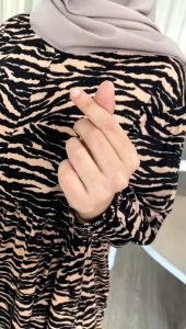 EQUAR MIDI DRESS PREMIUM ORI MOELA